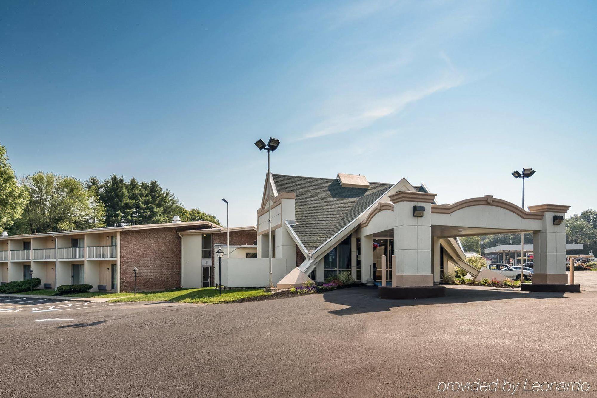 Rodeway Inn Грінфілд Екстер'єр фото